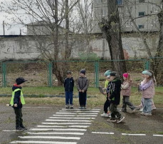 Безопасность дорожного движения Безопасность дорожного движения.